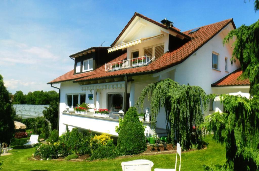Bodensee Apartment Meckenbeuren Im Saendler Luaran gambar